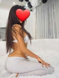 Antalya'ya Özgün ve Rengarenk Escort Kızıyım