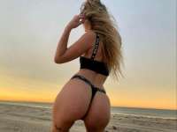 Kemer'de Eşsiz Bir Deneyim Sunan Escort Bayan