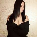 Kemer'deki Çarpıcı Kızla Büyüleyici Bir Buluşma